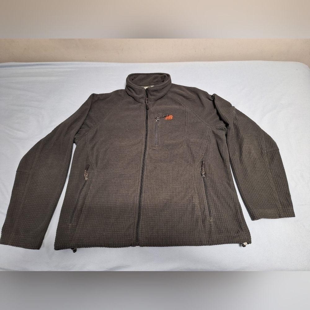 New Balance waffle woven 100% polyester Jacket. Men's large gray.